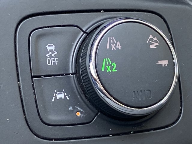 Used 2019 Chevrolet Traverse Premier AWD/4WD image 29