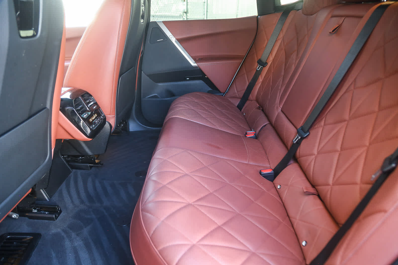 Certified 2024 BMW iX xDrive50 w/ Sport Package image 15