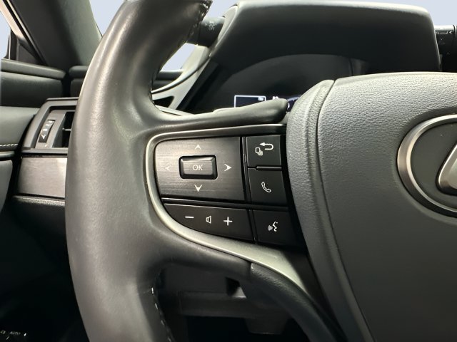 Used 2022 Lexus ES 350 w/ Premium Package FWD image 17