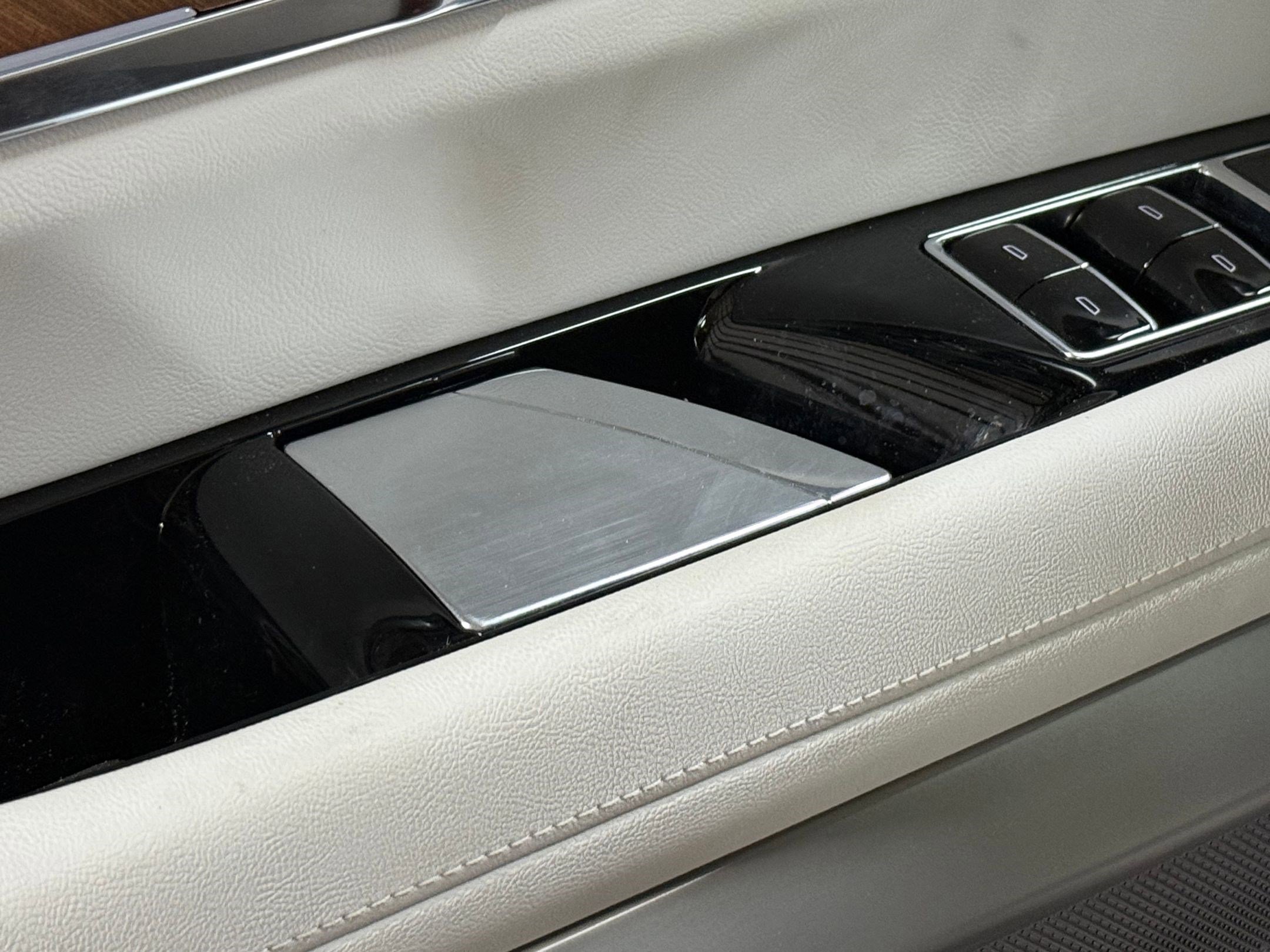 New 2026 Cadillac Vistiq Sport image 22