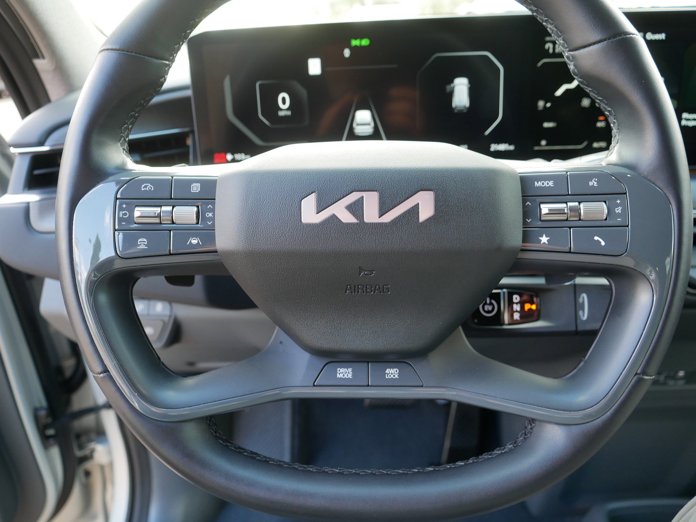 Certified 2024 Kia EV9 Land AWD/4WD image 25