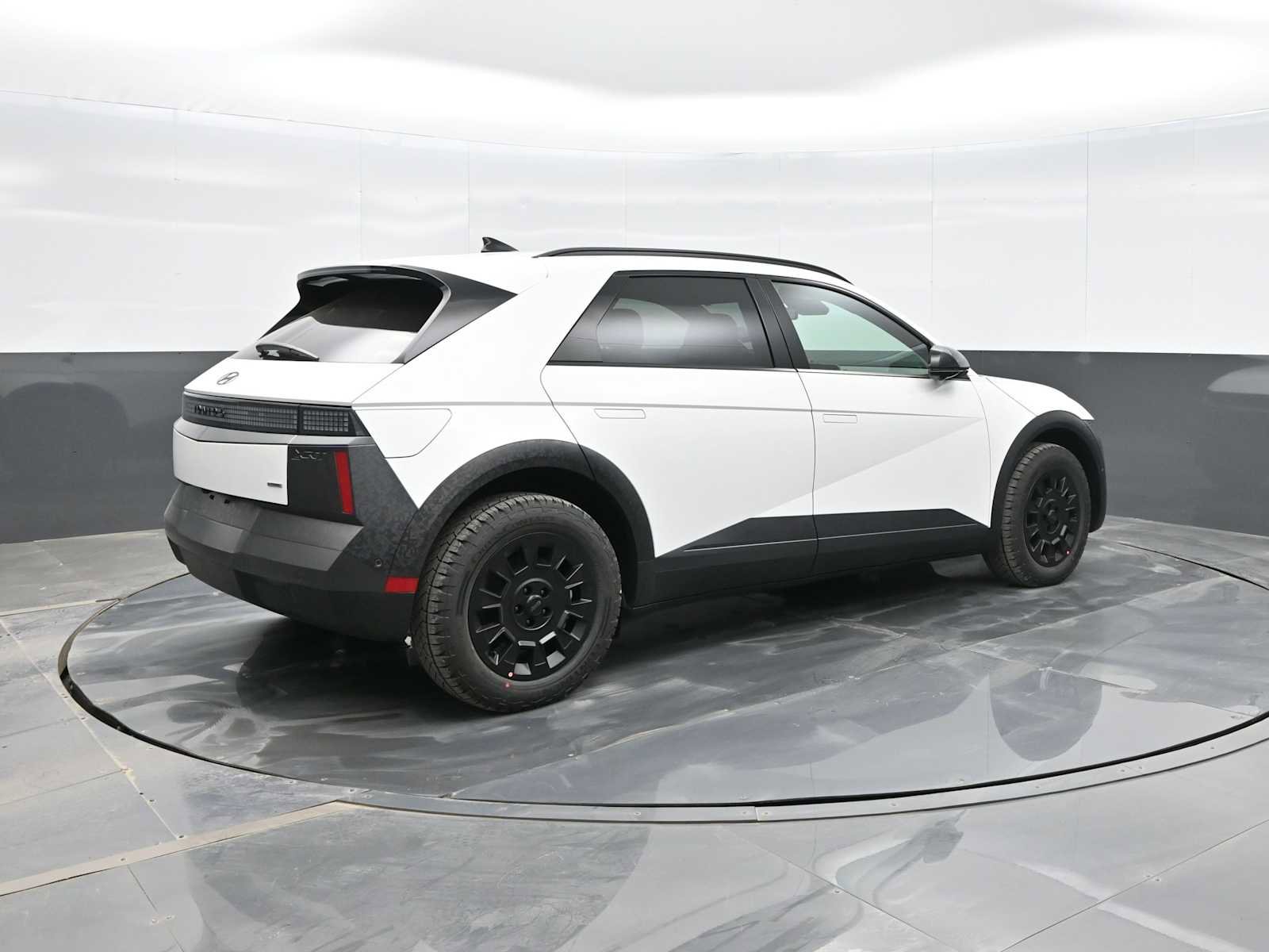 New 2025 Hyundai Ioniq 5 XRT image 8