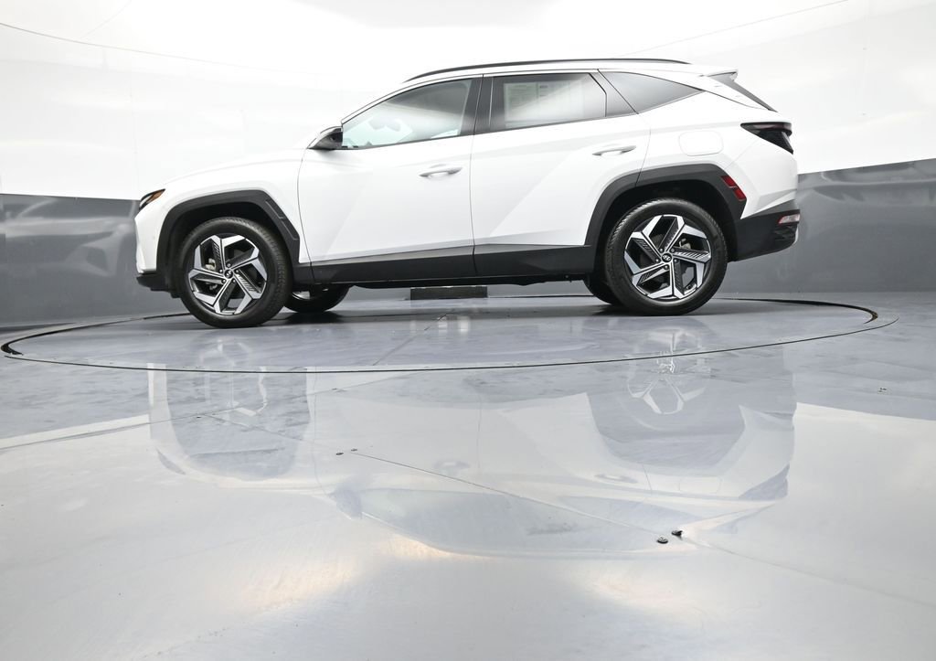 Certified 2023 Hyundai Tucson Limited AWD/4WD image 33