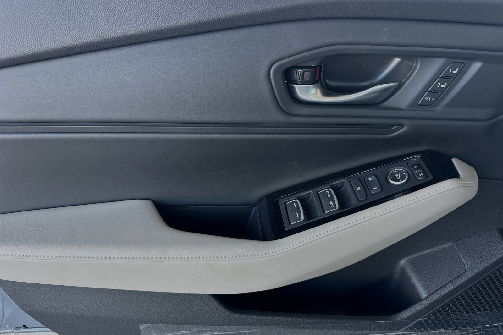 New 2025 Honda Accord Touring image 10