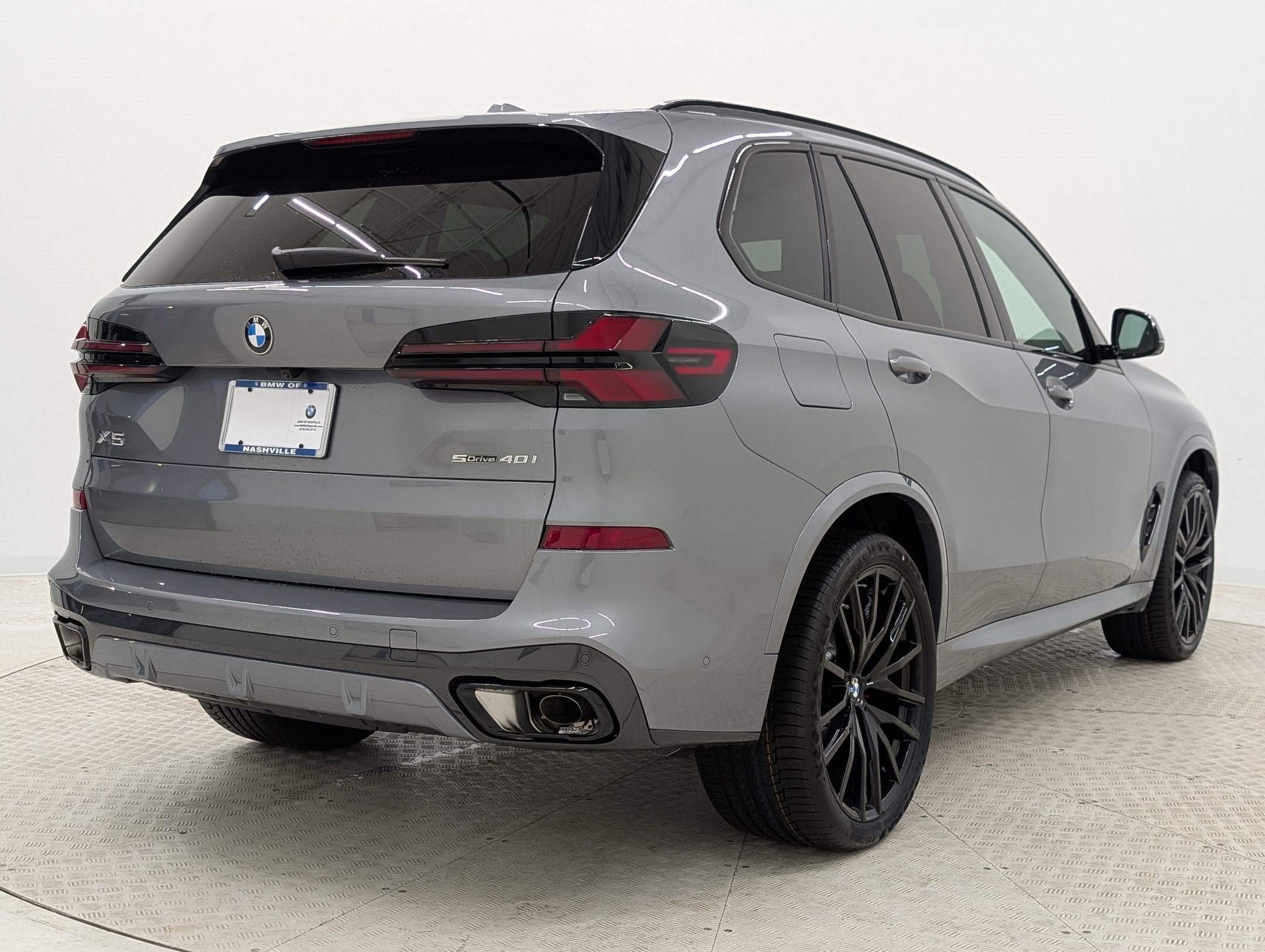 New 2026 BMW X5 sDrive40i w/ M Sport Package RWD image 9