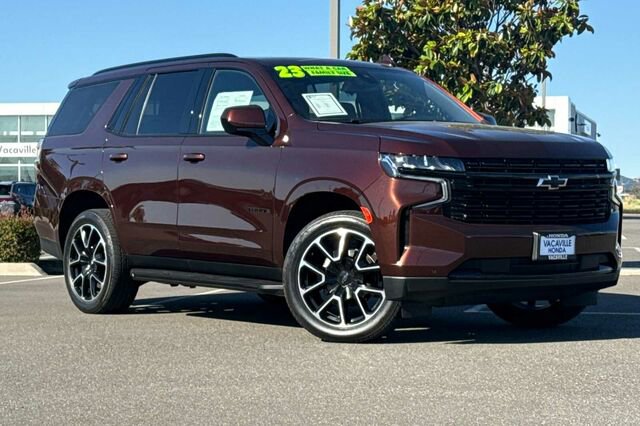 Used 2023 Chevrolet Tahoe RST RWD image 2
