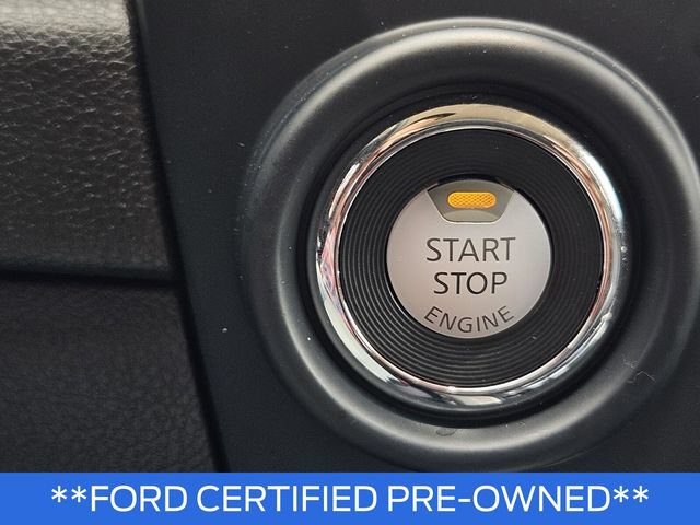 Used 2024 Nissan Titan SV w/ SV Convenience Package RWD image 25