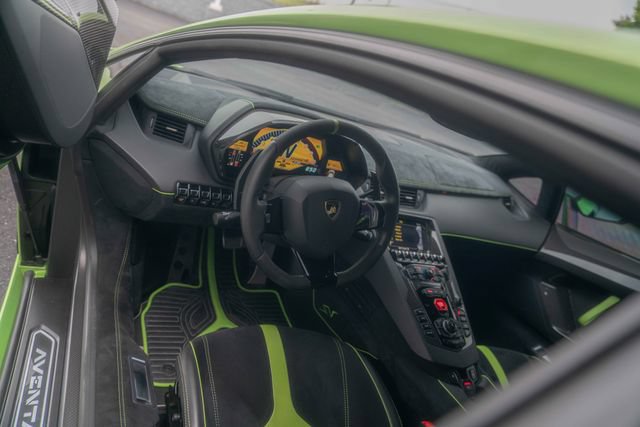 Used 2016 Lamborghini Aventador LP 750-4 Superveloce AWD/4WD image 36