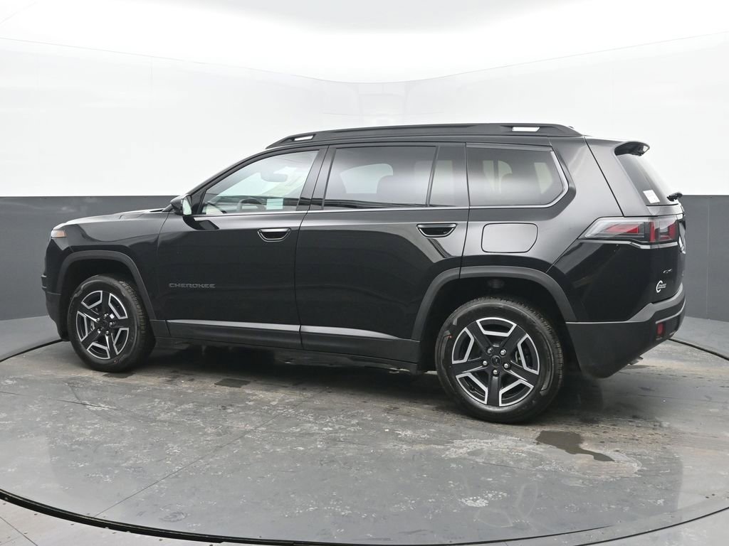 New 2026 Jeep Cherokee Laredo image 3