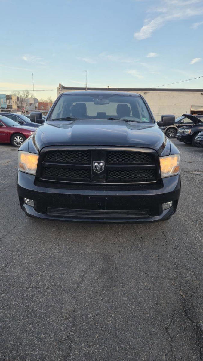 Used 2012 RAM 1500 Express image 3