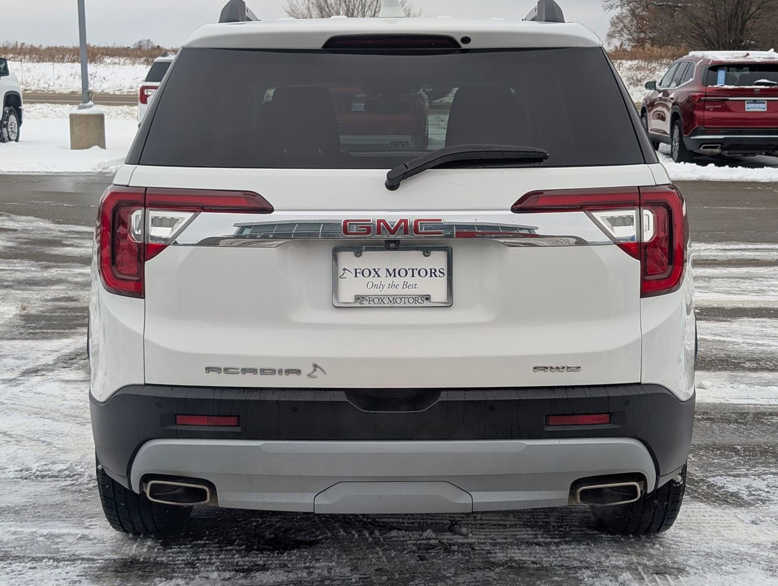 Used 2023 GMC Acadia SLT image 5
