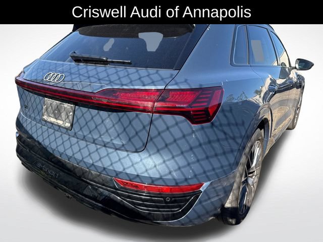 Used 2024 Audi Q8 e-tron Premium Plus w/ Premium Plus Package AWD/4WD image 4