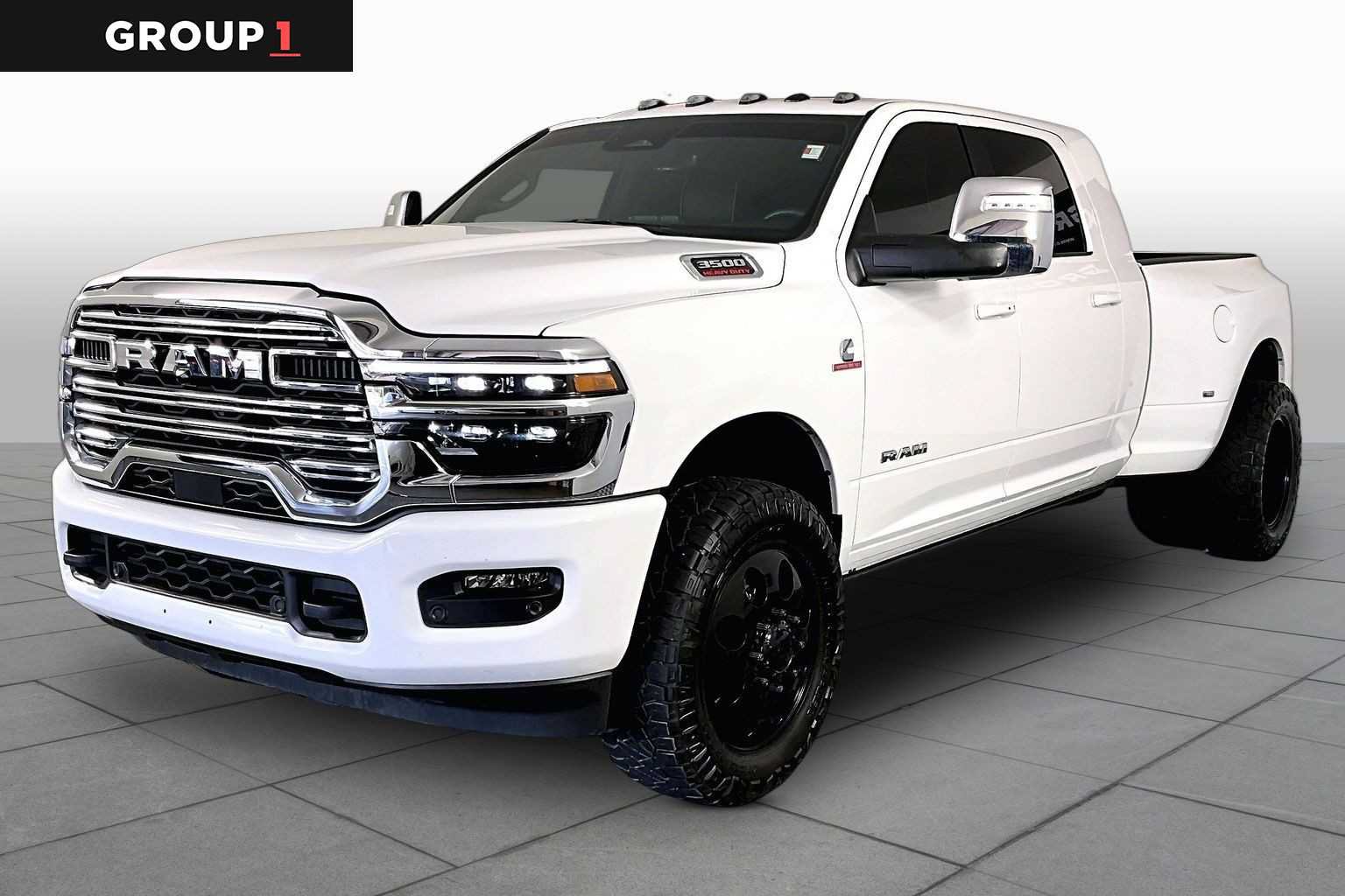 Used 2026 RAM 3500 Laramie AWD/4WD image 1