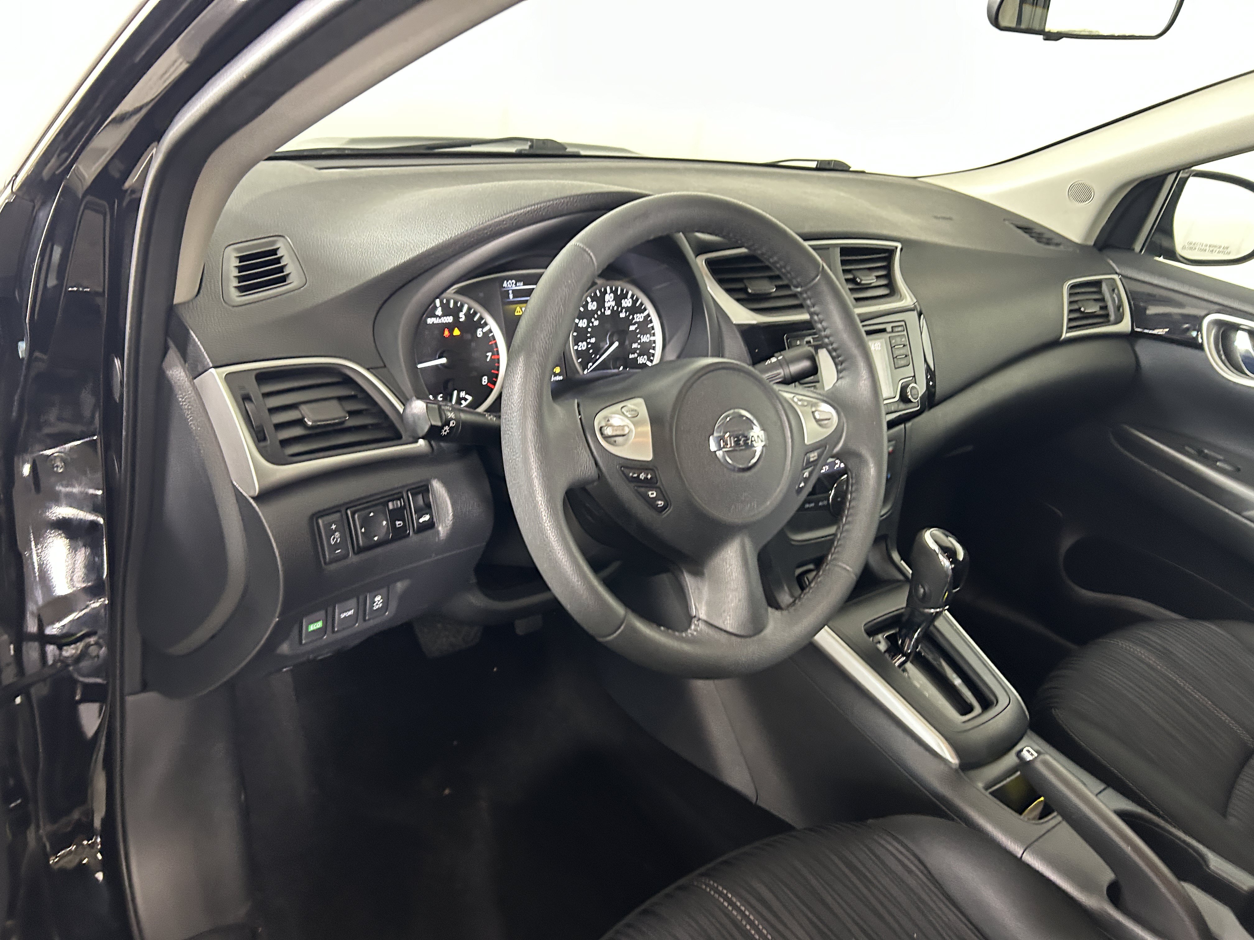 Used 2018 Nissan Sentra SV FWD image 12