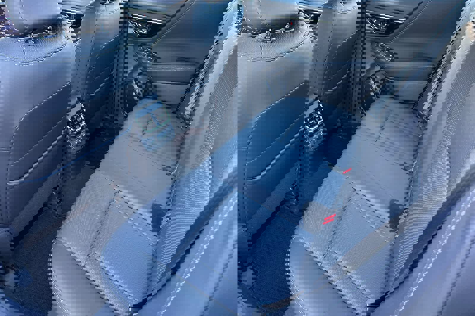 Used 2020 Subaru Legacy Limited w/ Tech Package 2 image 11