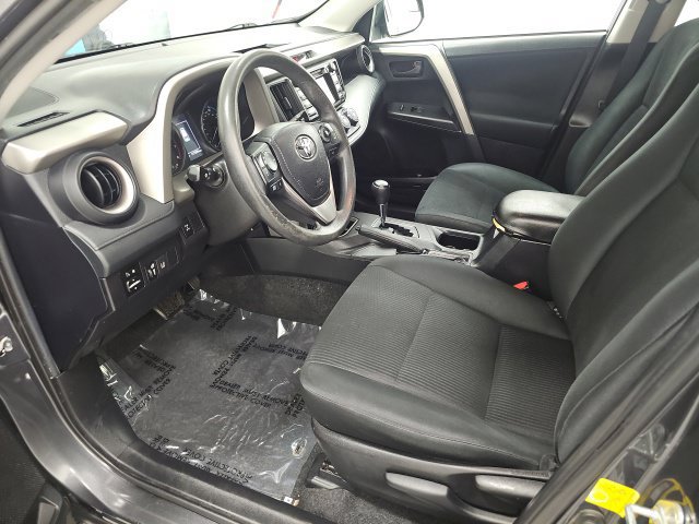 Used 2018 Toyota RAV4 LE w/ All Weather Liner Package AWD/4WD image 14