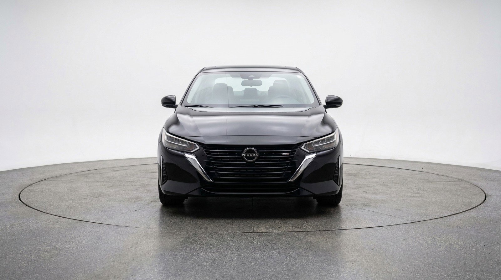 Used 2025 Nissan Sentra SV FWD image 2