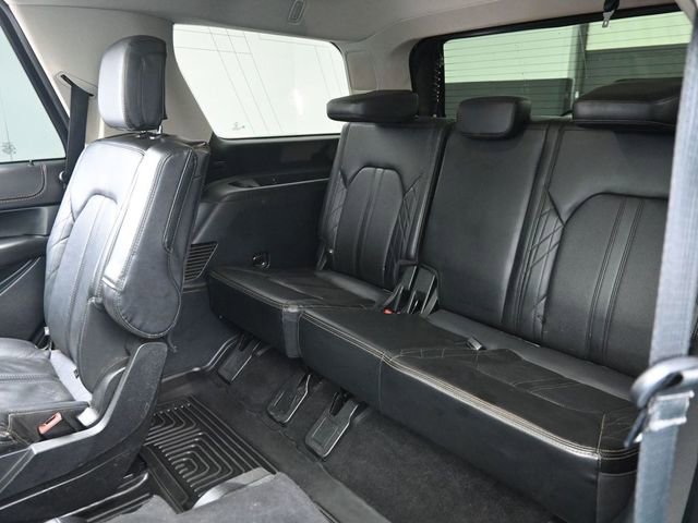Used 2021 Ford Expedition Platinum image 27