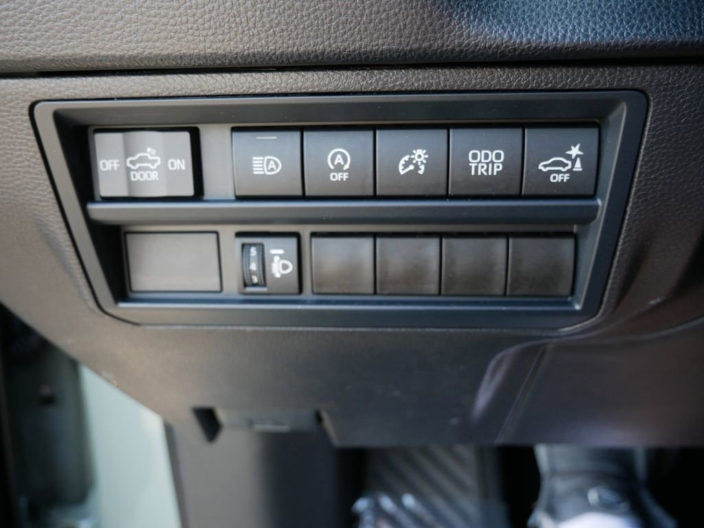 Certified 2026 Toyota Tundra SR5 w/ SR5 Convenience Package AWD/4WD image 28