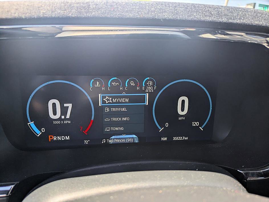 Used 2023 Ford F150 Lariat w/ Max Trailer Tow Package AWD/4WD image 18