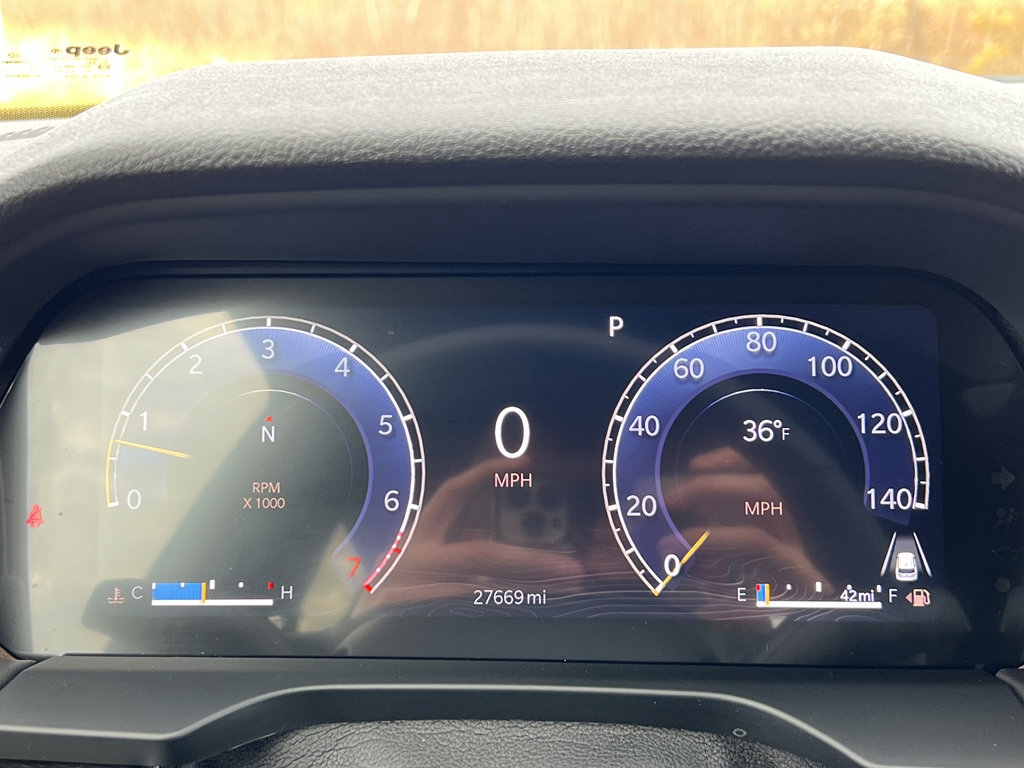 Used 2024 Jeep Grand Cherokee Altitude image 31