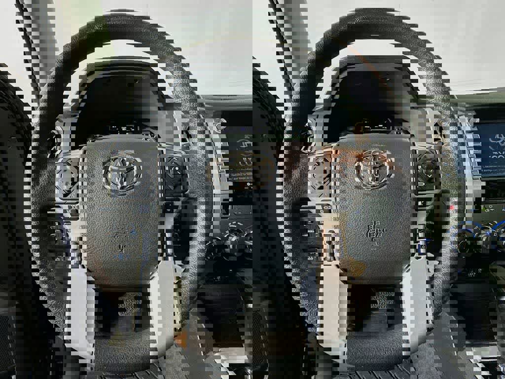 Used 2020 Toyota Tundra image 14