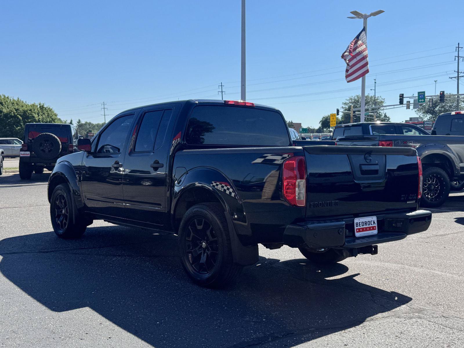 Used 2019 Nissan Frontier SV w/ Value Truck Package AWD/4WD image 5