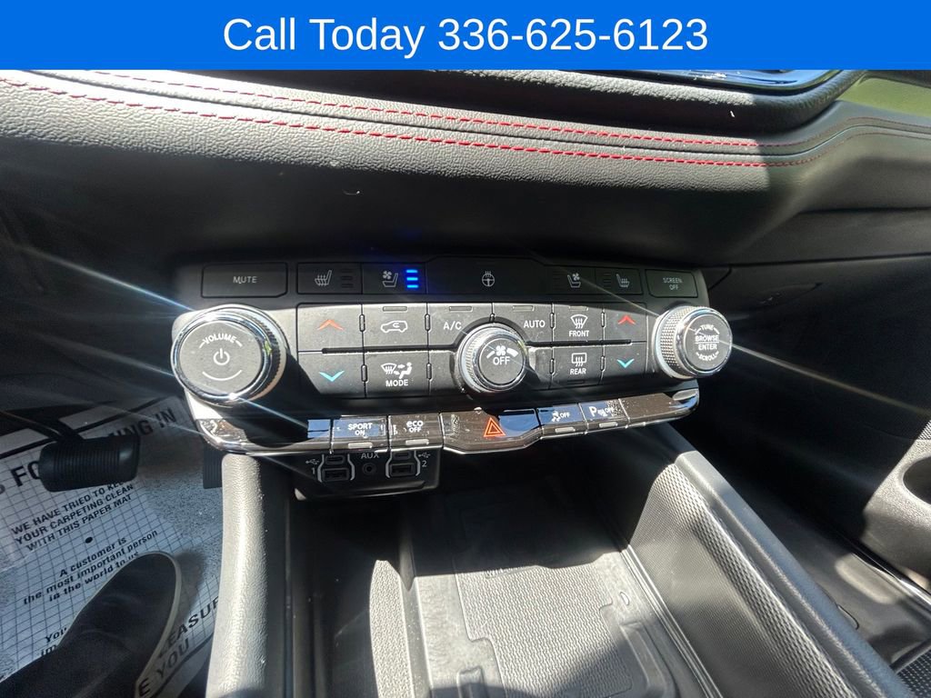 Used 2023 Dodge Durango R/T AWD/4WD image 27