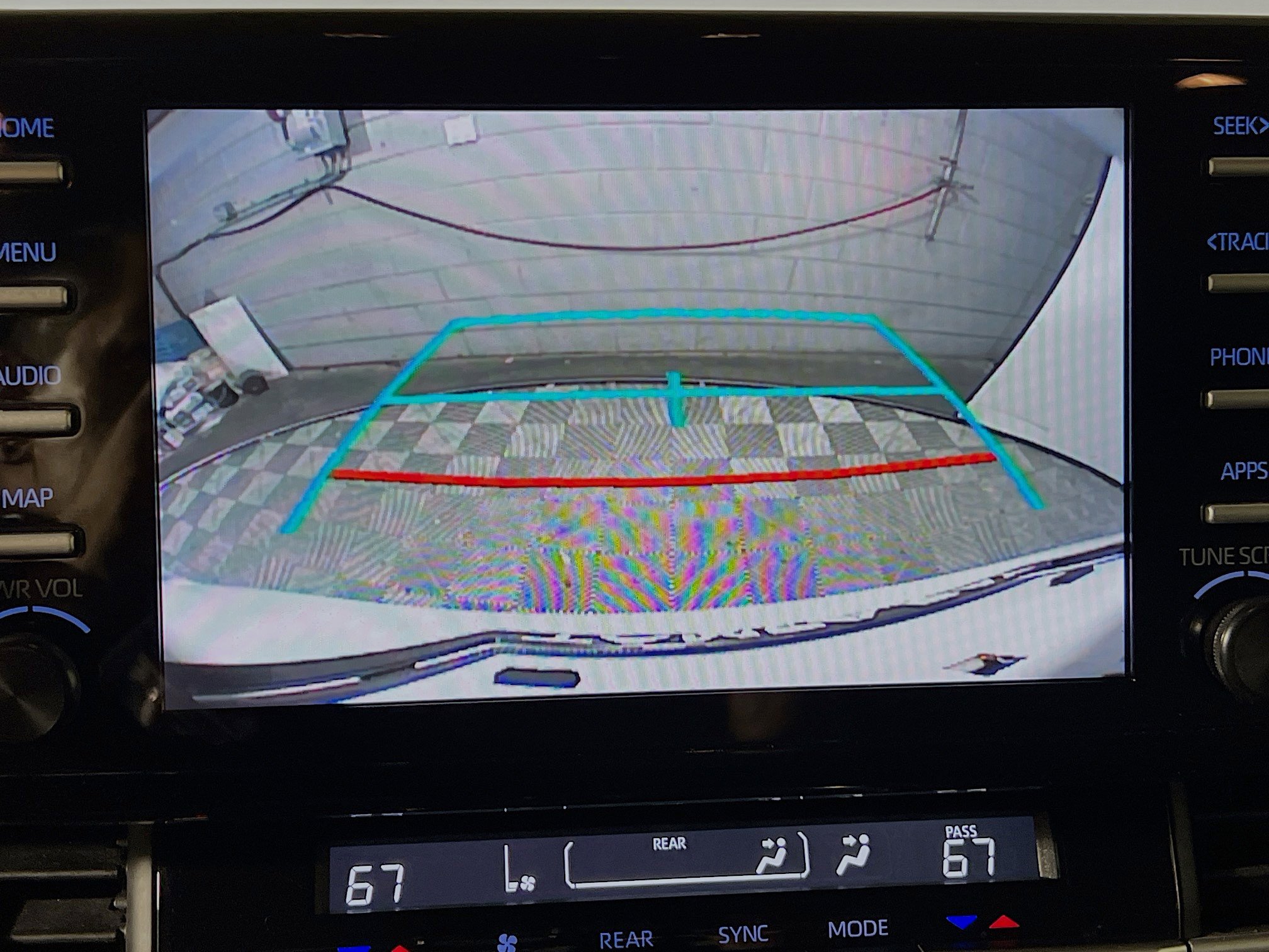 Used 2023 Toyota Sienna LE image 28