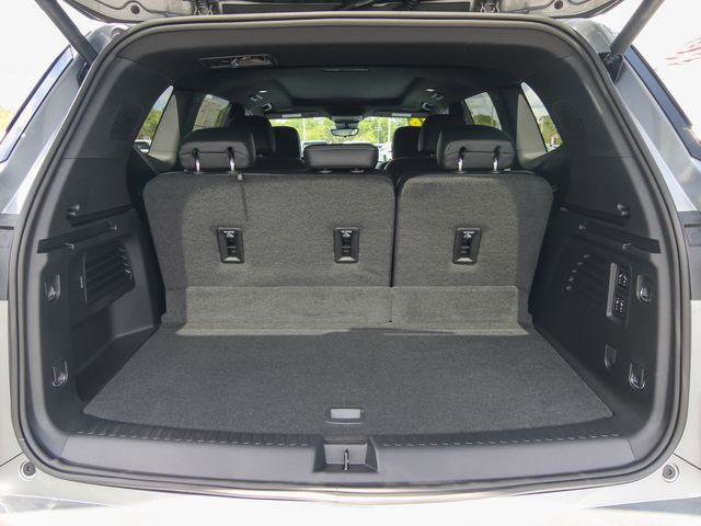 New 2026 Buick Enclave Avenir w/ Super Cruise Package FWD image 30