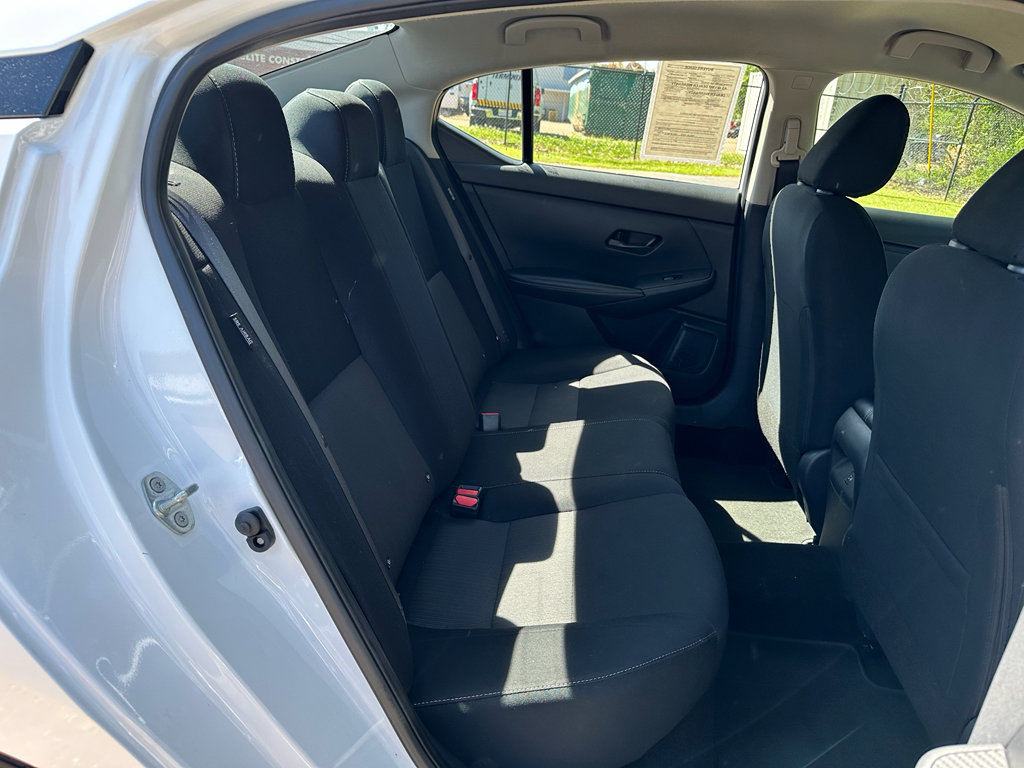 Used 2024 Nissan Sentra SV FWD image 22