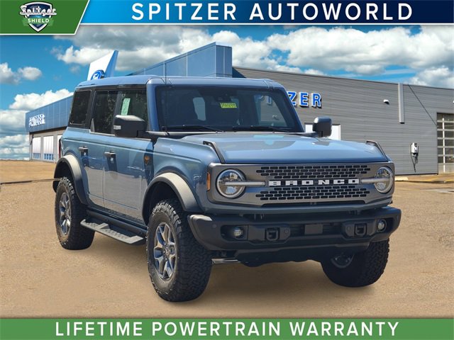 New 2025 Ford Bronco Badlands image 1