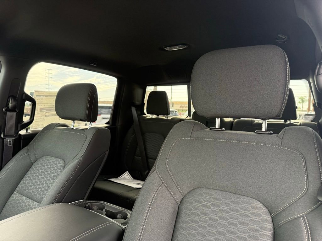 New 2026 RAM 1500 4x4 Crew Cab image 16