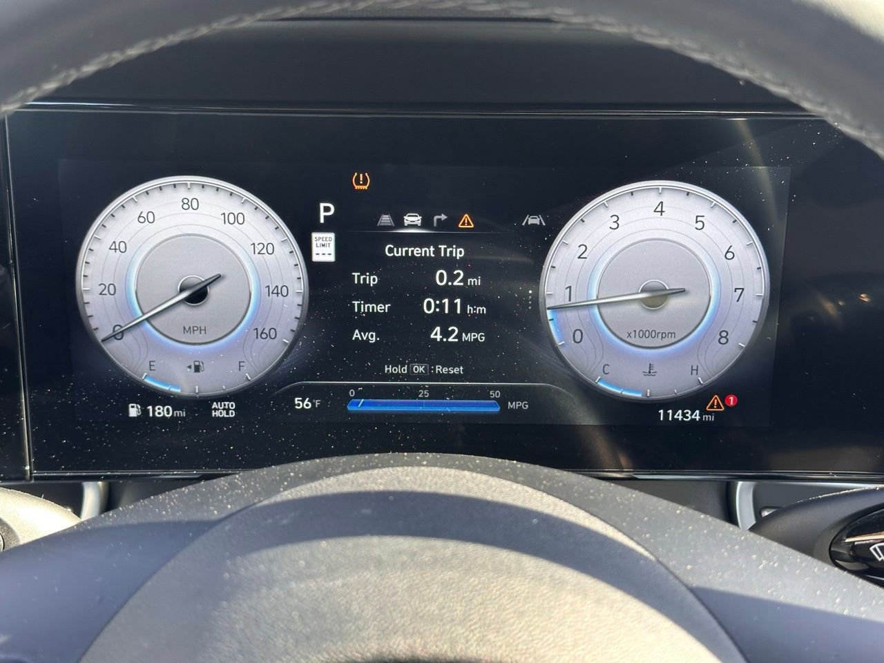 Certified 2025 Hyundai Elantra Limited image 31