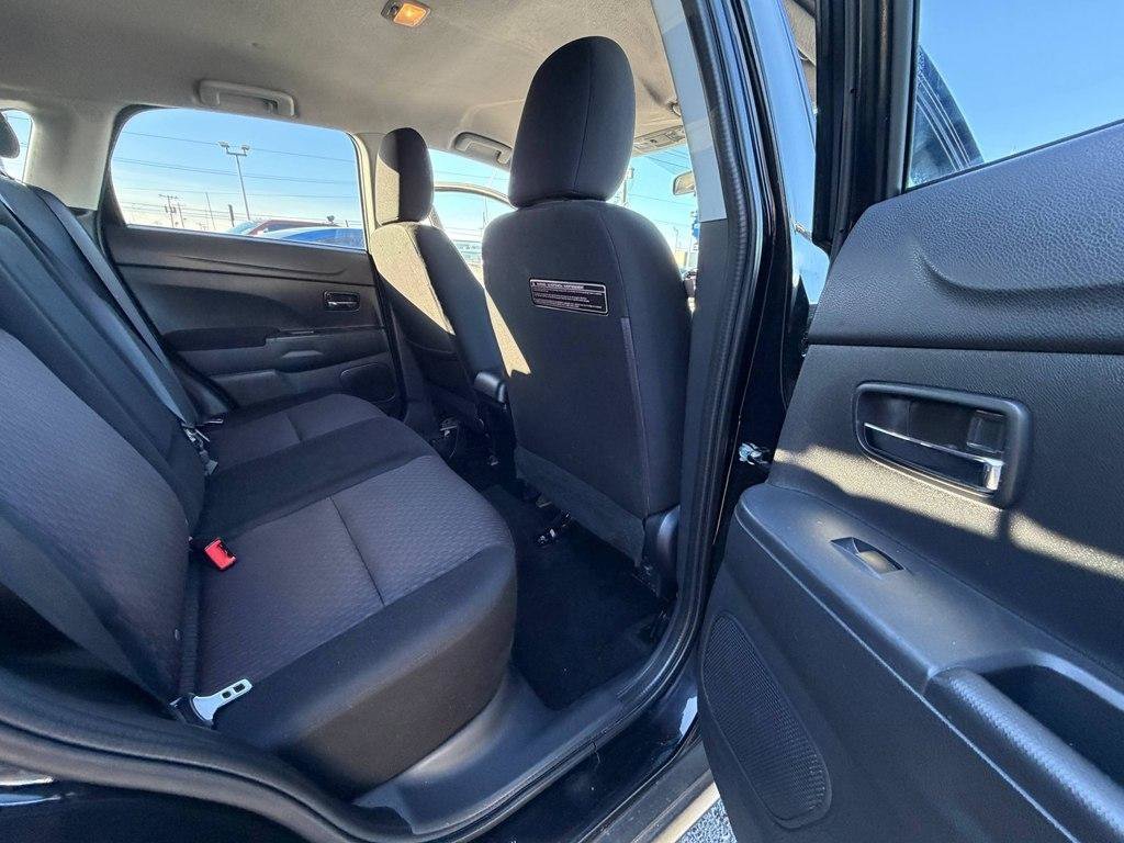Used 2017 Mitsubishi Outlander Sport LE FWD image 13