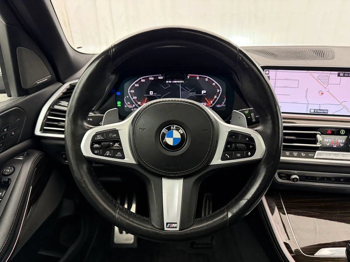 Used 2020 BMW X5 M50i AWD/4WD image 11