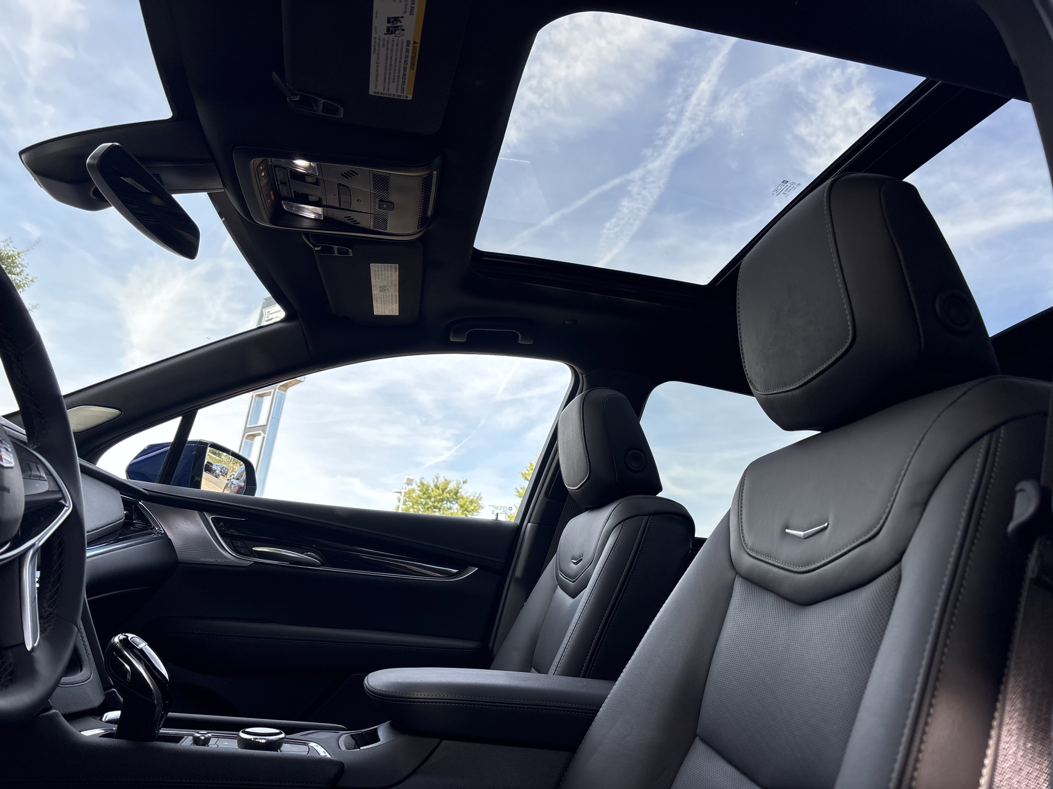 Used 2025 Cadillac XT5 Premium Luxury image 28