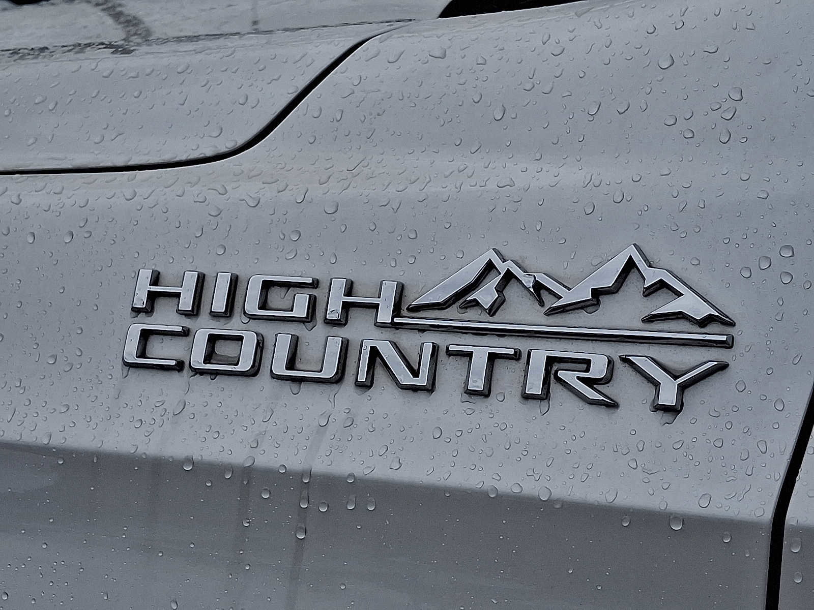 Used 2023 Chevrolet Suburban High Country w/ LPO, Illumination Package AWD/4WD image 30