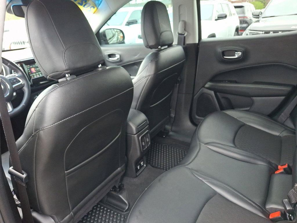 Used 2021 Jeep Compass Latitude image 20