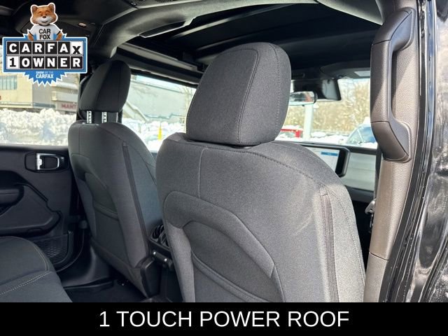 Used 2025 Jeep Wrangler Sport S image 28