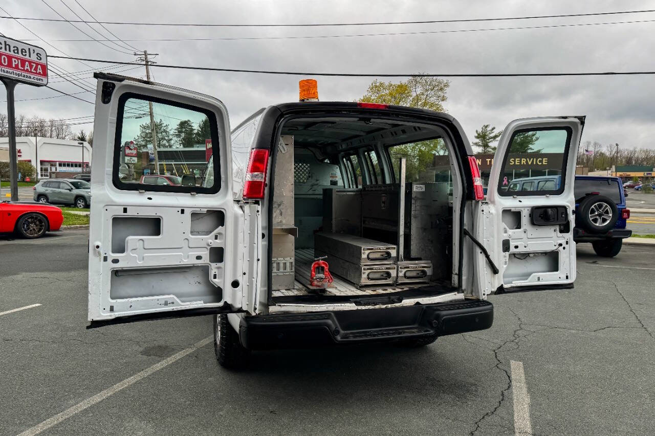 Used 2020 Chevrolet Express 2500 w/ Driver Convenience Package RWD image 19