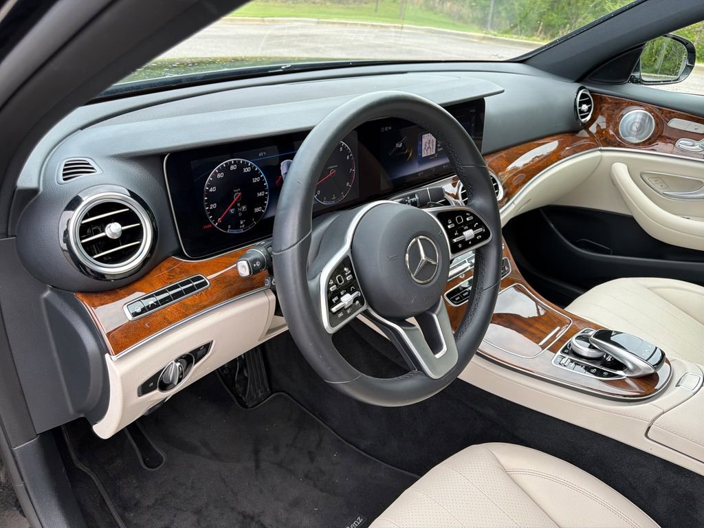 Certified 2020 Mercedes-Benz E 450 4MATIC Wagon image 18