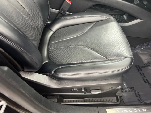 Certified 2022 Lincoln Nautilus Reserve AWD/4WD image 24