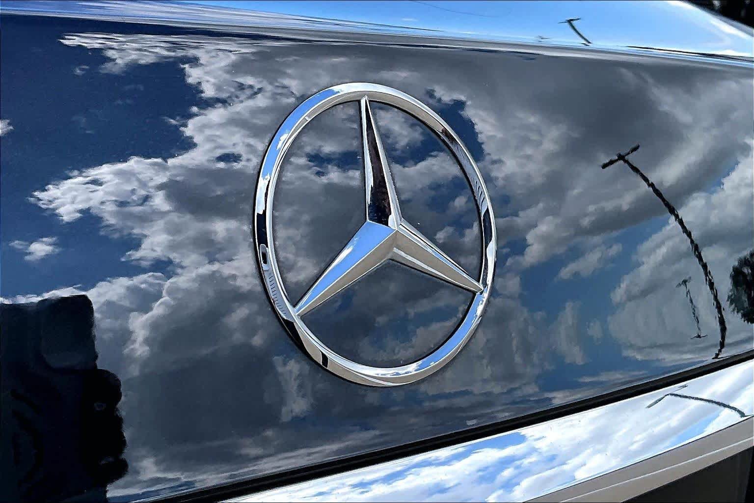 Used 2018 Mercedes-Benz S 560 Sedan image 10
