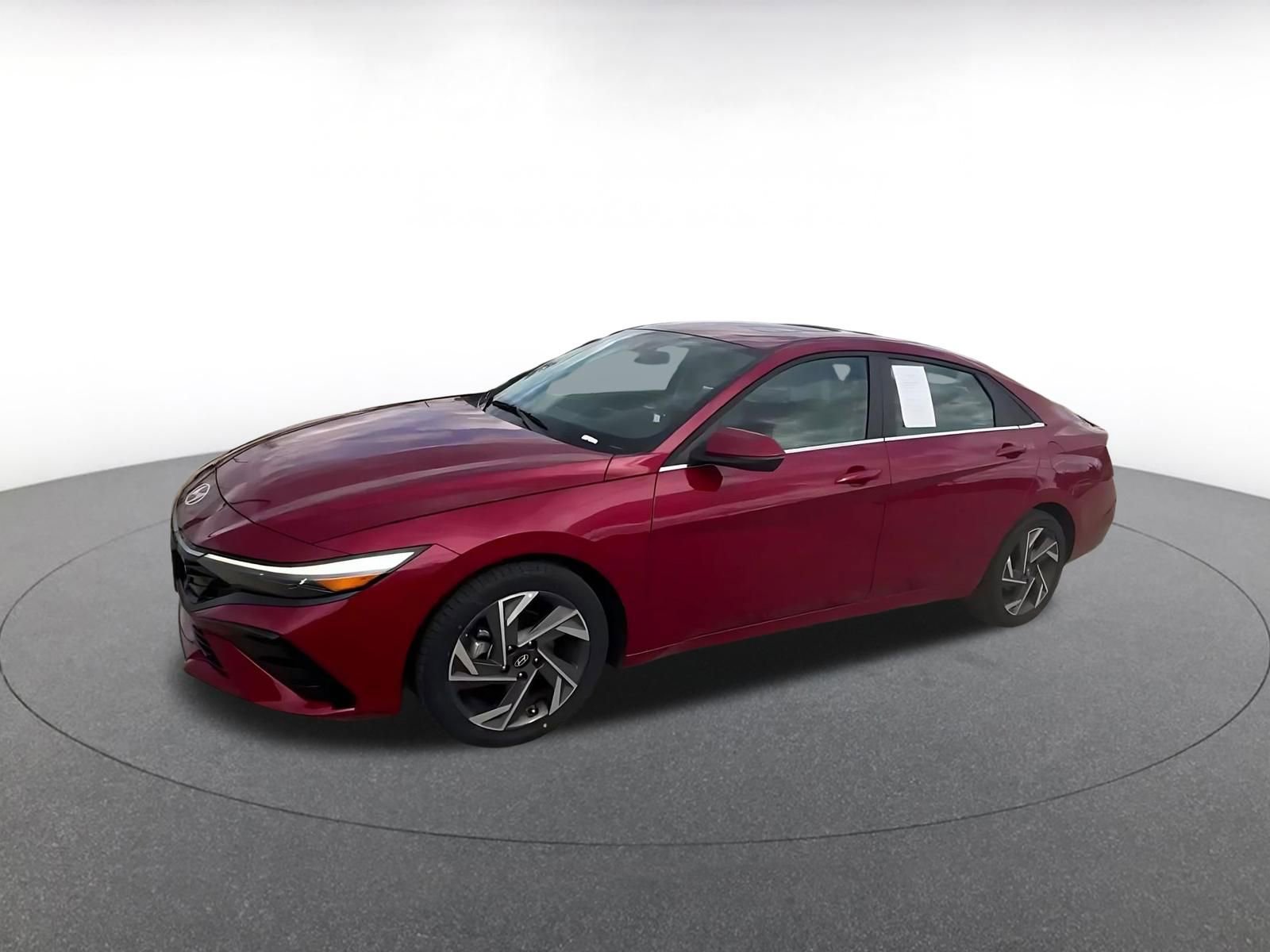 Used 2025 Hyundai Elantra Limited FWD image 7