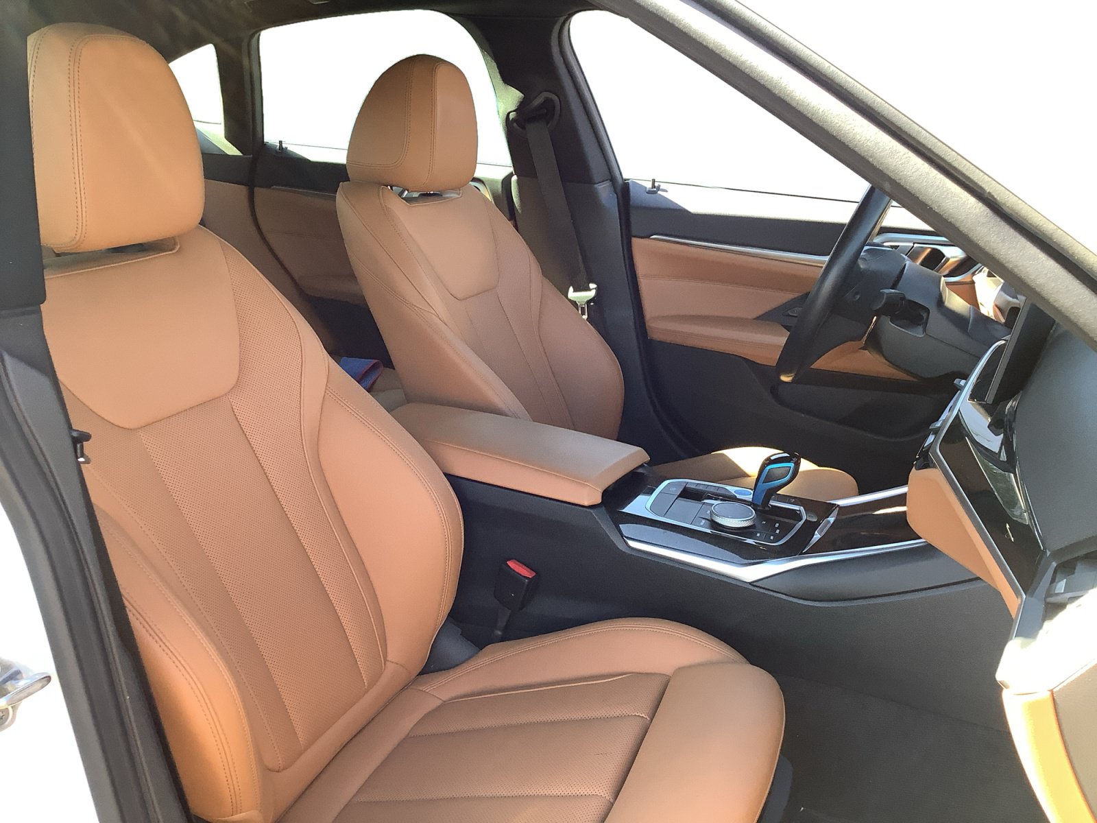 Used 2023 BMW i4 eDrive40 w/ Premium Package RWD image 15