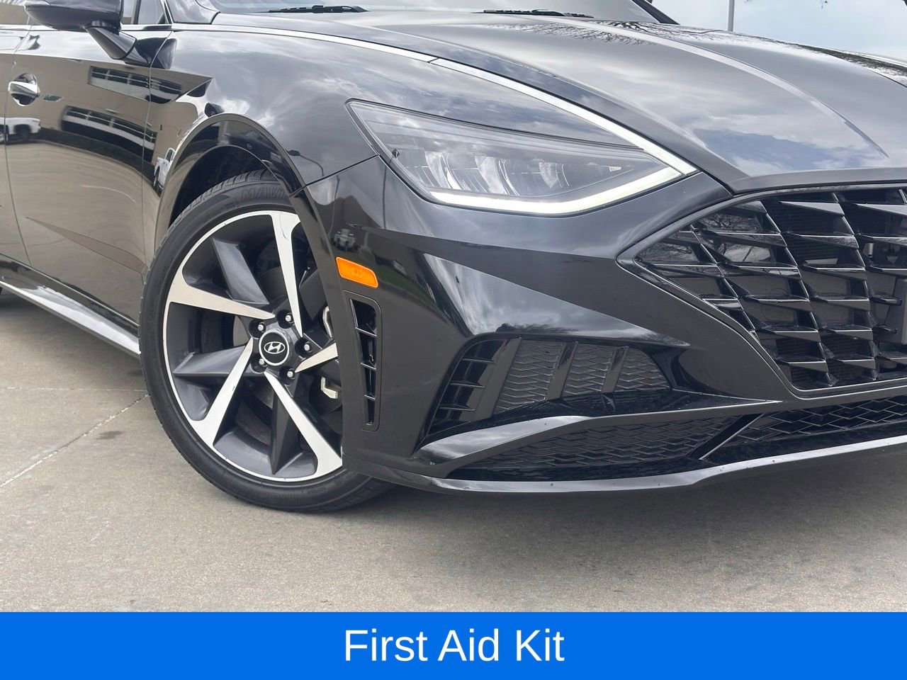 Used 2023 Hyundai Sonata SEL Plus w/ Preferred Accessory Package image 4