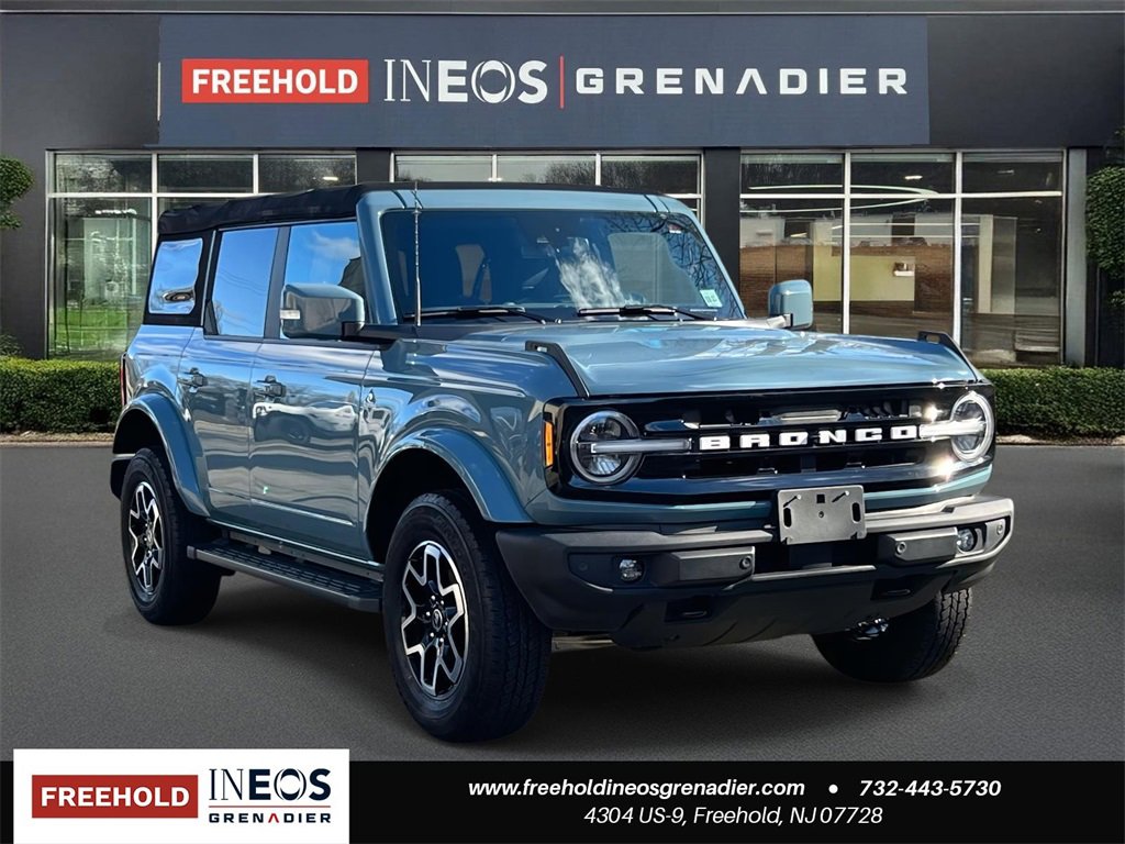 Used 2022 Ford Bronco Outer Banks image 1