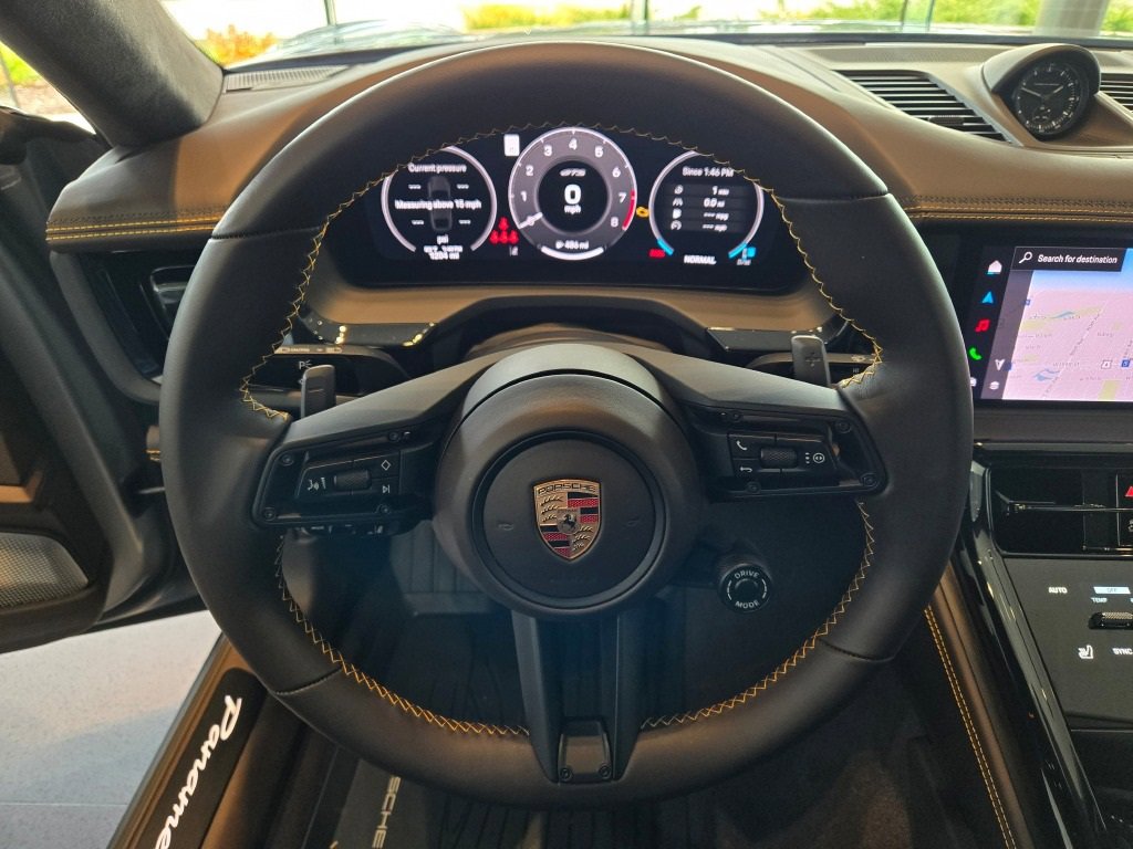 Certified 2025 Porsche Panamera GTS image 16