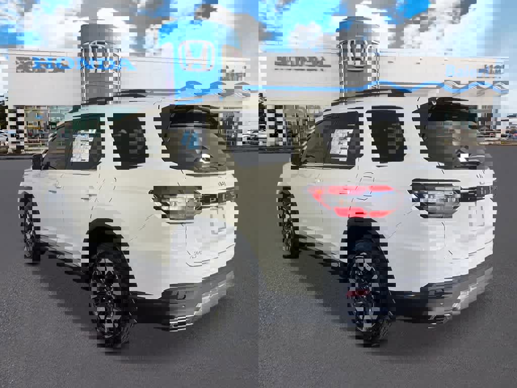 New 2026 Honda Pilot Elite image 3